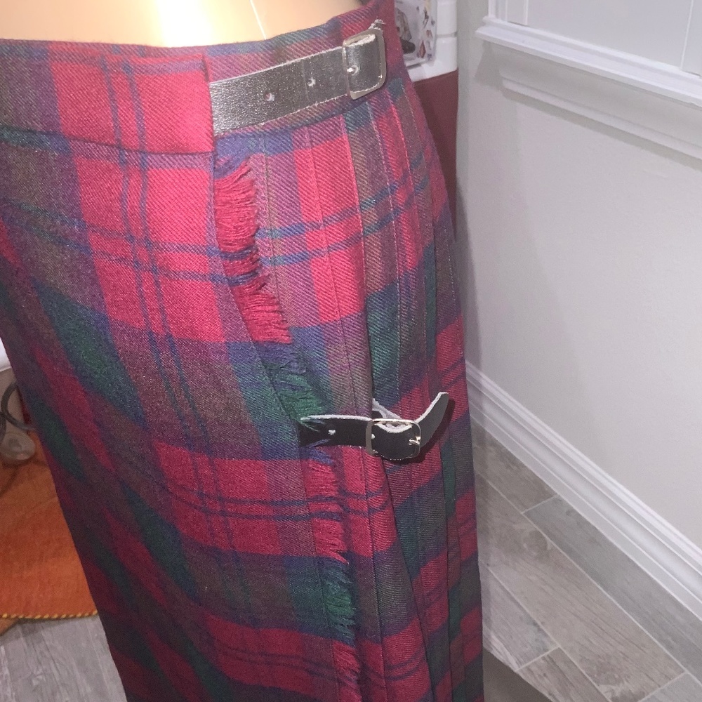 Authentic Shetland Wool Kilt for women! Made in Scotland  Size 14